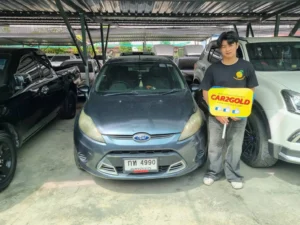 รีวิวผลงาน Car2gold รับซื้อรถเก๋งมือสอง Ford Fiesta 5 ประตู ทีมงานเข้าประเมินสภาพฟรีถึงหน้าบ้าน ตกลงราคาจบไว จ่ายเงินสดทันที