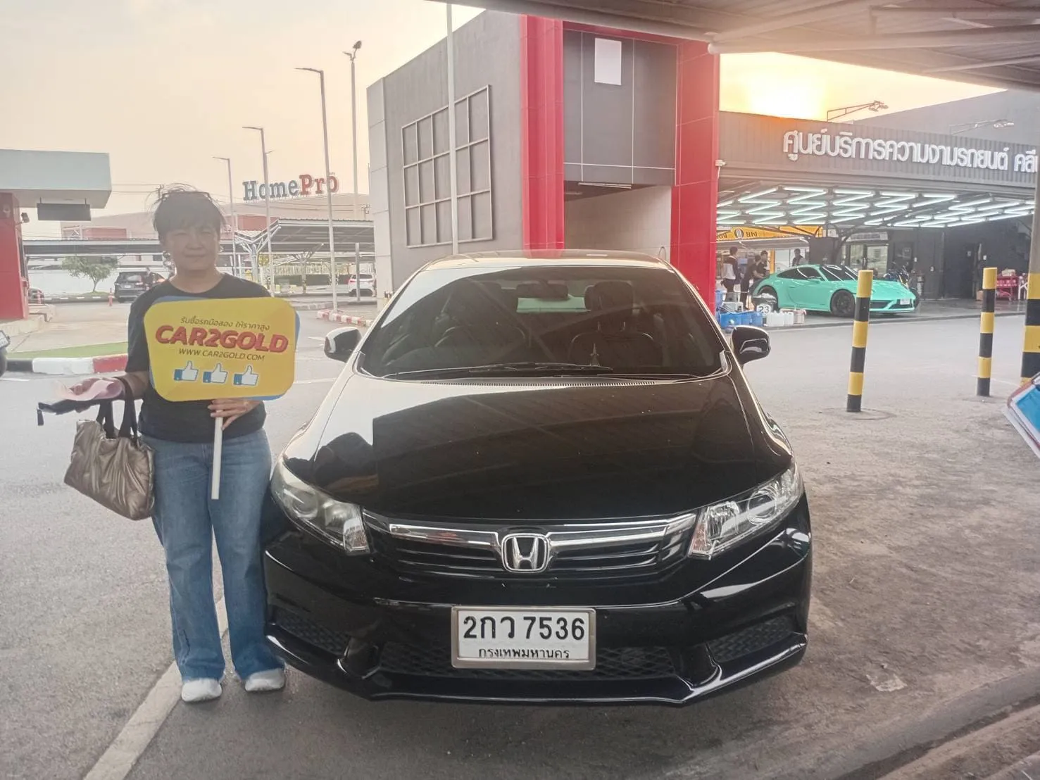 ผลงานรับซื้อรถซีดานหรู Honda Accord สีดำ จ่ายเงินสดหน้างานเต็มจำนวน