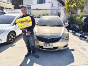 บริการรับซื้อรถ Toyota Yaris มือเดียวป้ายแดง ดูรถฟรีพร้อมโอนกรรมสิทธิ์อย่างถูกต้อง
